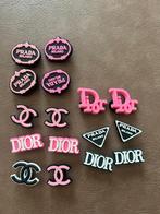 Designer jibbitz crocs studs 2 stuks €5,- incl verzenden, Overige merken, Overige materialen, Ophalen of Verzenden, Zo goed als nieuw