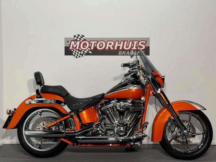 HARLEY-DAVIDSON CONVERTIBLE CVO FLSTSE SOFTAIL (bj 2010), Motoren, Motoren | Harley-Davidson, Bedrijf, Chopper