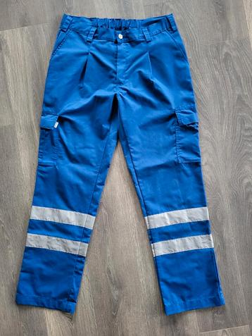EHBO broek Cobalt blauw met reflectie strepen maat 54.