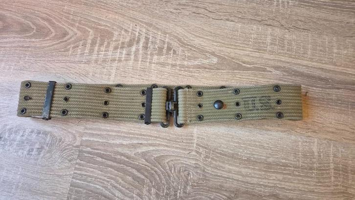 US m36 pistol belt met laundry code, Verzamelen, Militaria | Tweede Wereldoorlog, Nederland, Ophalen of Verzenden