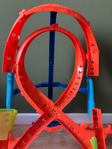 Hot Wheels Looping Baan - Zo Goed Als Nieuw! beschikbaar voor biedingen