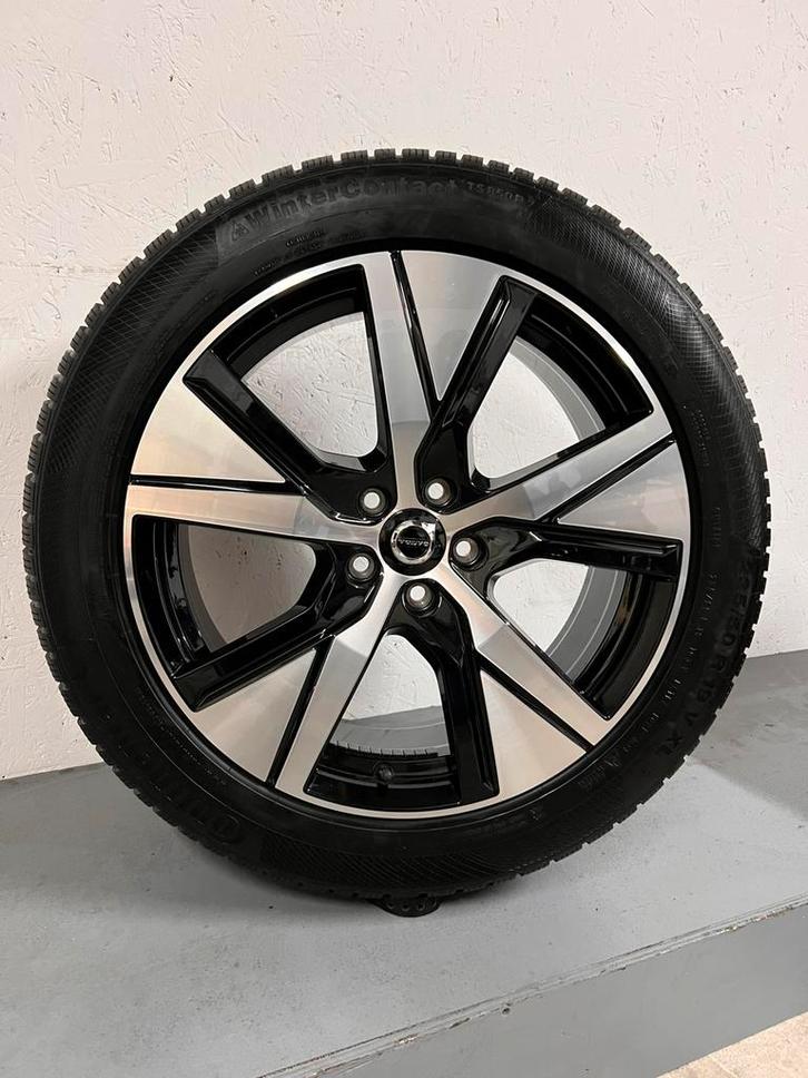 19 inch Volvo XC40 Origineel Winterbanden Continental, Auto-onderdelen, Banden en Velgen, Banden en Velgen, Winterbanden, 19 inch