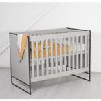 Ledikant 60x120 Dayley Grey Cabino/Bebies First compleet, Ophalen, Zo goed als nieuw, Ledikant