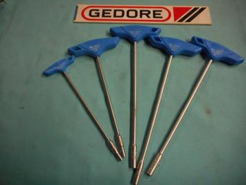 Vijf Soksleutels met T greep van Gedore No.33 T beschikbaar voor biedingen