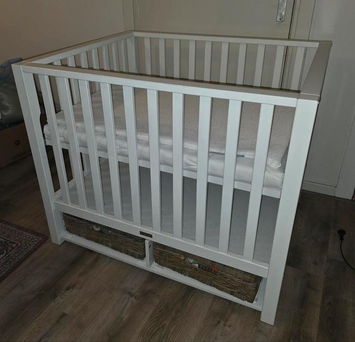 Babybox - verstelbaar - inclusief matrasbox Zzzoo, Kinderen en Baby's, Boxen, Gebruikt, Ophalen