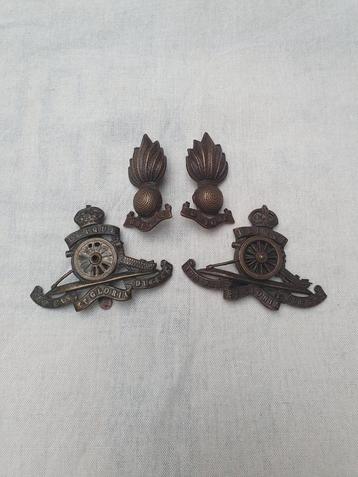 Britse WW1 Royal Artillery cap collar badges beschikbaar voor biedingen