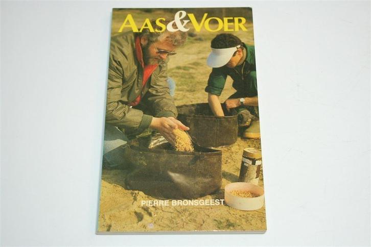 Aas & Voer — Geschreven door Drie Nederlandse Topvissers, Boeken, Sportboeken, Gelezen, Watersport en Hengelsport, Ophalen of Verzenden