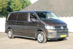 Volkswagen Transporter 2.0 TDI L2H1 DC Comfortline Plus, Auto's, Euro 5, Zwart, 4 cilinders, Bruin
