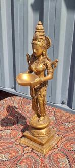 Massief bronzen beeld van Hindoe Godin Lakshmi Dīpālakṣmī, Antiek en Kunst, Ophalen of Verzenden