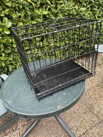 1 zwarte honden Benches 61x 51x 46 cm beschikbaar voor biedingen