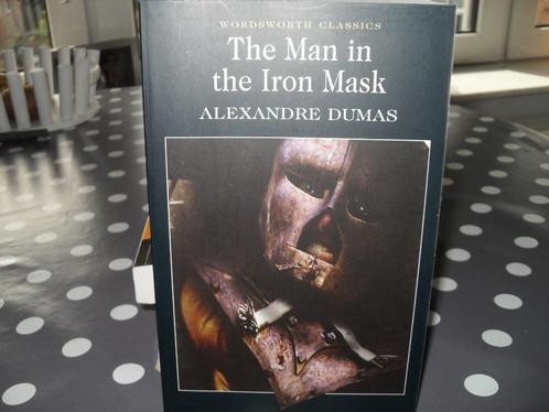 BOEK ALEXANDRE DUMAS-THE MAN IN THE IRON MASK., Boeken, Historische romans, Zo goed als nieuw, Ophalen of Verzenden