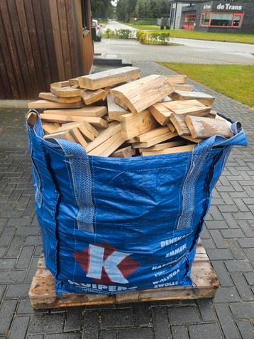 VOLLE BIG BAG MET BRANDHOUT , STOOKHOUT , OPEN HAARD , VUUR beschikbaar voor biedingen