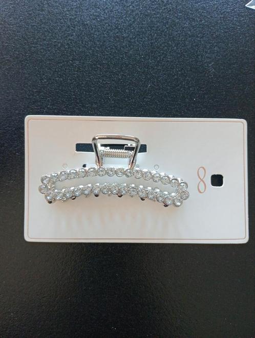 Nieuwe zilverkleurige haarclip / Haarlem met strass, Sieraden, Tassen en Uiterlijk, Uiterlijk | Haarverzorging, Nieuw, Haarspeld