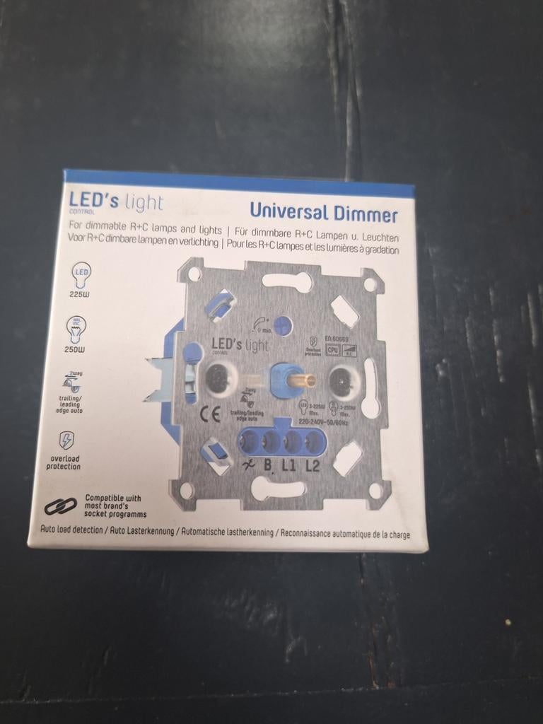 leds light universal dimmer  225 watt led 30 stuks, Ophalen of Verzenden, Nieuw, Overige typen