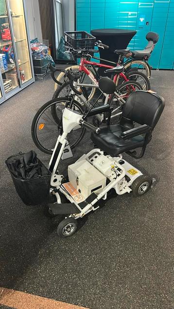 Quingo Air 2 scootmobiel + regenhoes beschikbaar voor biedingen