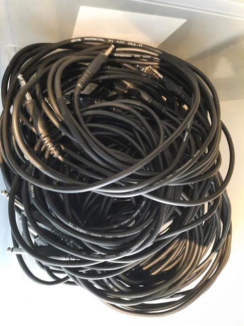 Audio kabels en microfoon kabels zgan, Muziek en Instrumenten, Kabels en Stekkers, Zo goed als nieuw, Ophalen