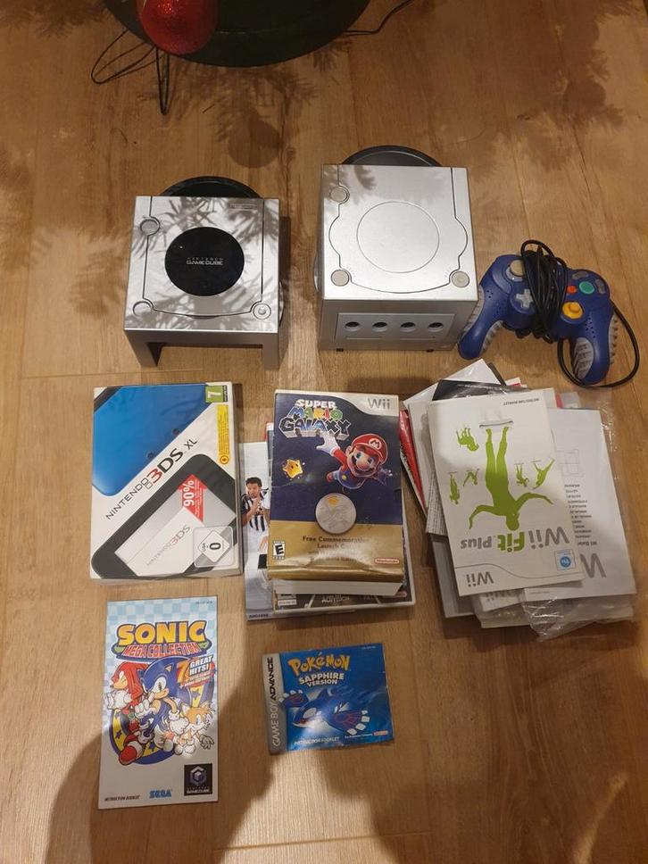 Nintendo set - GameCube - 3DS XL box + inserts - Pokémon, Spelcomputers en Games, Spelcomputers | Nintendo Consoles | Accessoires