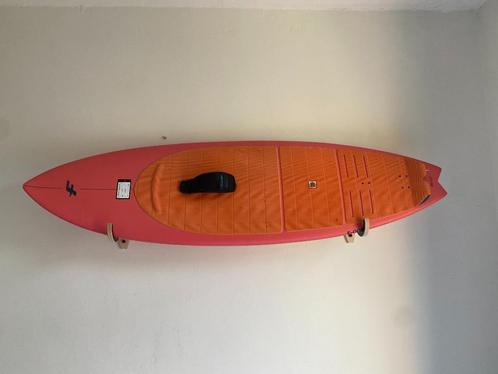 Mitu Pro Flex F-One – 5'6 – Topstaat – €490- Directional, Watersport en Boten, Kitesurfen, Zo goed als nieuw, Kiteboard, 12 m²