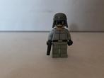 LEGO Star Wars Imperial AT-ST Pilot / Driver (Plain Helmet), Ophalen of Verzenden, Zo goed als nieuw, Losse stenen, Lego