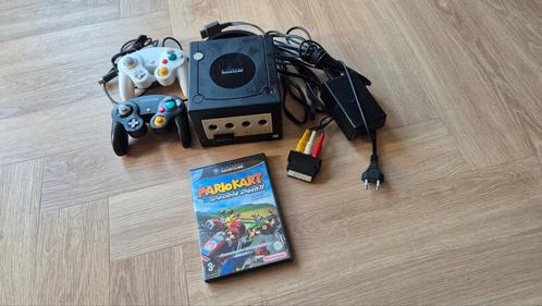 Nintendo GameCube Zwart + 2 Controllers + Mario Kart, Spelcomputers en Games, Spelcomputers | Nintendo GameCube, Gebruikt, Zwart