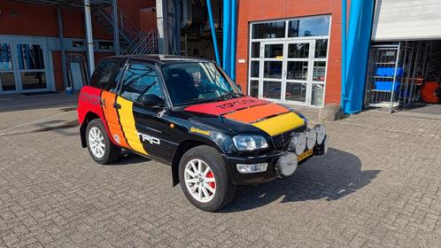 Binnenkort te koop: Rav4 in TRD kleuren. Interesse peiling., Auto's, Toyota, Rav4, Airconditioning, Alarm, Android Auto, Apple Carplay