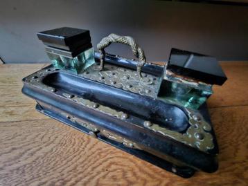 Vintage inkt potjes en houten houder beschikbaar voor biedingen