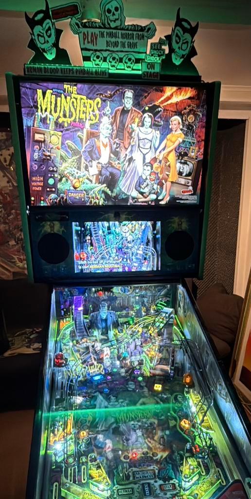 Munsters Pro Flipperkast nieuw, Verzamelen, Automaten | Flipperkasten, Nieuw, Overige soorten, Flipperkast, Stern, Ophalen of Verzenden