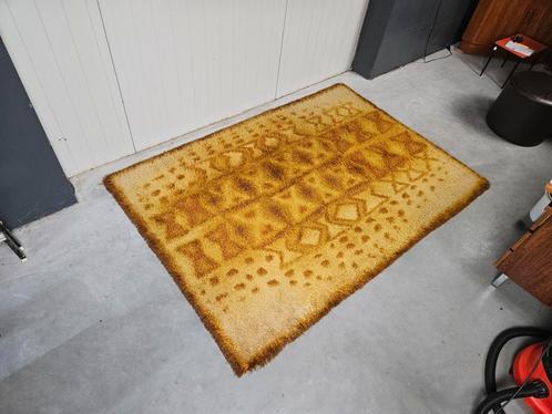 Vintage vloerkleed Space Age geel, Huis en Inrichting, Stoffering | Tapijten en Kleden, Gebruikt, 100 tot 150 cm, 200 cm of meer