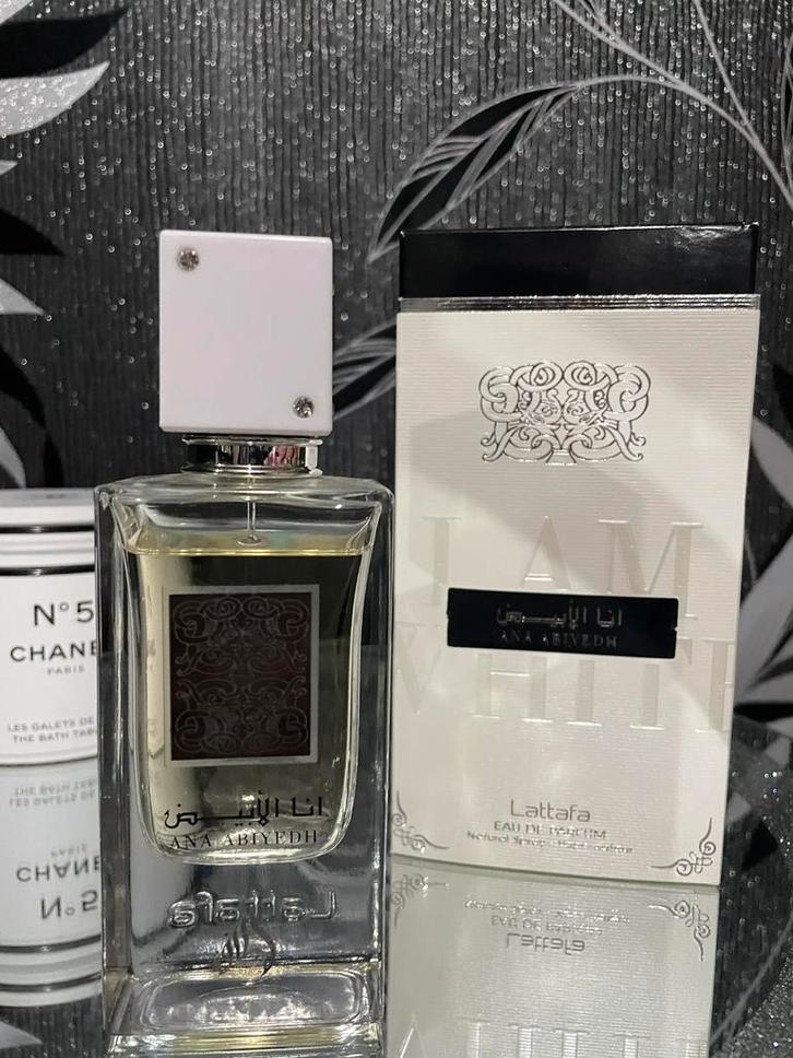 Lattafa Ana abiyedh edp 60ml, Sieraden, Tassen en Uiterlijk, Uiterlijk | Parfum, Zo goed als nieuw, Ophalen of Verzenden