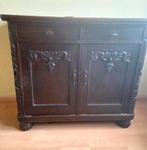 Antieke Commode Kast met Houtenijwerk, Antiek en Kunst, Ophalen