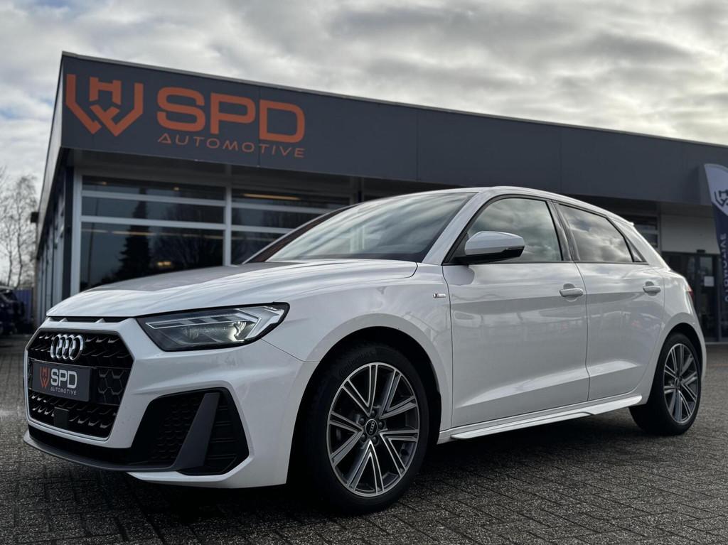 Audi A1 Sportback 25 TFSI S-Line|Virtual|LED|Carplay|5-drs, Auto's, Voorwielaandrijving, 95 pk, LED verlichting, Leder en Stof