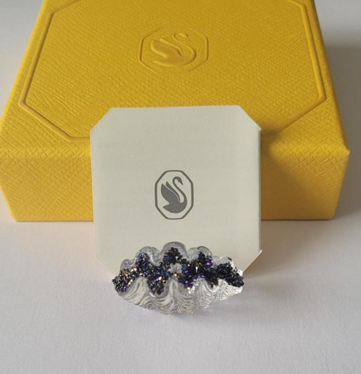 Swarovski, Loyalty 2025 Gift Oester ( Shell ) Kristallijn, Verzamelen, Swarovski, Nieuw, Figuurtje, Verzenden