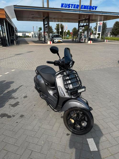 vespa 80cc, Fietsen en Brommers, Scooters | Vespa, Zo goed als nieuw, Overige modellen, Benzine, Ophalen