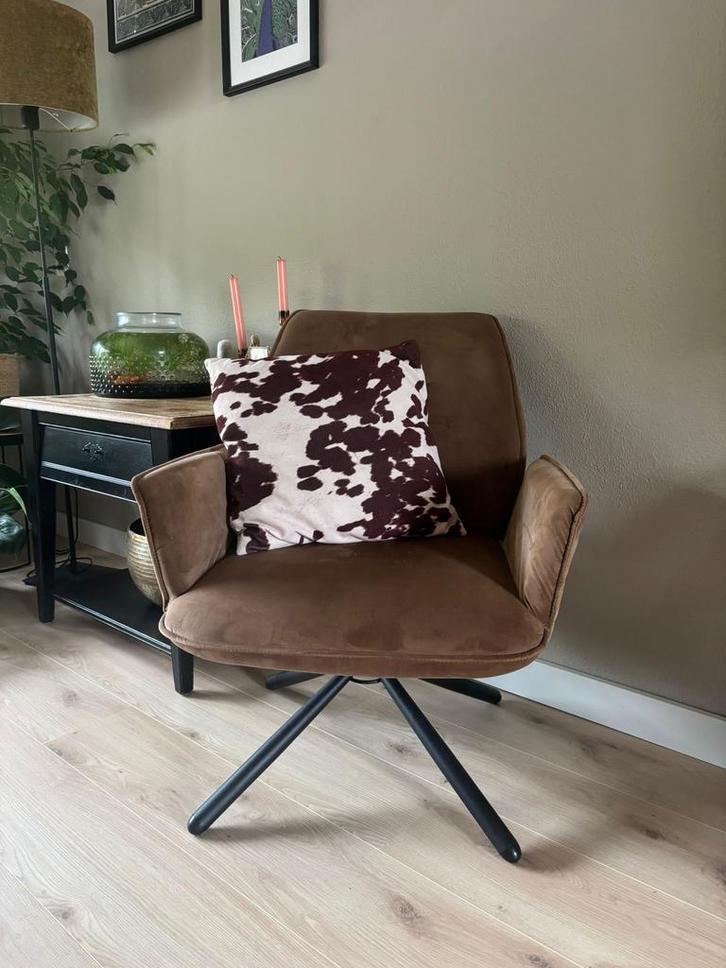 Stoel bruin velvet stof, Huis en Inrichting, Stoelen, Zo goed als nieuw, Eén, Stof, Bruin, Ophalen