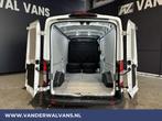 Ford Transit 2.0 TDCI 131pk L3H2 Euro6 Airco | Camera | Navi, Voorwielaandrijving, 4 cilinders, 2500 kg, Wit