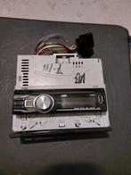 Auto radio cdspeler en USB., Auto diversen, Autoradio's, Ophalen, Zo goed als nieuw