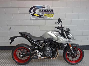 SUZUKI GSX-8S (bj 2025) beschikbaar voor biedingen