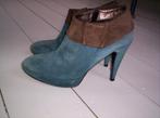 PUMPS LAARSJES turquoise met bruin afgewerkt, suede zgan, Blauw, Ophalen of Verzenden, Zo goed als nieuw, S.Oliver