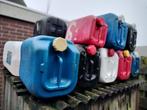 4 regentonnen, 20 jerrycans, 150 liter of meer, Ophalen, Gebruikt, Kunststof