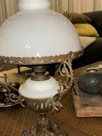 Antieke Olielamp met Witte Kap, Antiek en Kunst, Antiek | Lampen, Ophalen