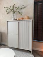 Prachtige beige kast te koop, Ophalen, Zo goed als nieuw