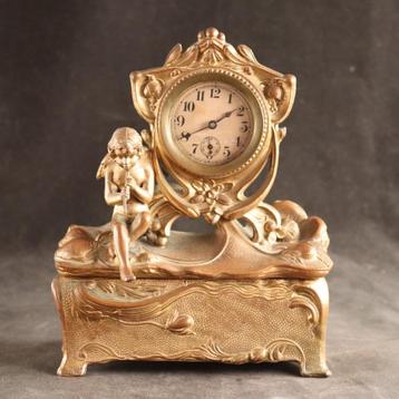 Art Nouveau bijouteriekistje met klok beschikbaar voor biedingen