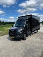 Iveco Daily 40C15 2018 Bakwagen met laadklep, zijdeur, zwart, Voorwielaandrijving, Stof, Zwart, Particulier