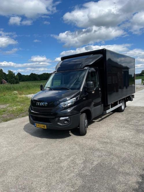 Iveco Daily 40C15 2018 Bakwagen met laadklep, zijdeur, zwart, Auto's, Bestelauto's, Particulier, Airbags, Airconditioning, Apple Carplay