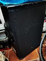 mackie srm650 met defect, Front, Rear of Stereo speakers, Gebruikt, Ophalen