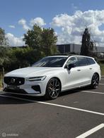 Volvo V60 2.0 T8 Twin Engine AWD Polestar PANO|360CAMERA|BW|, Auto's, Automaat, 404 pk, Gebruikt, Zwart
