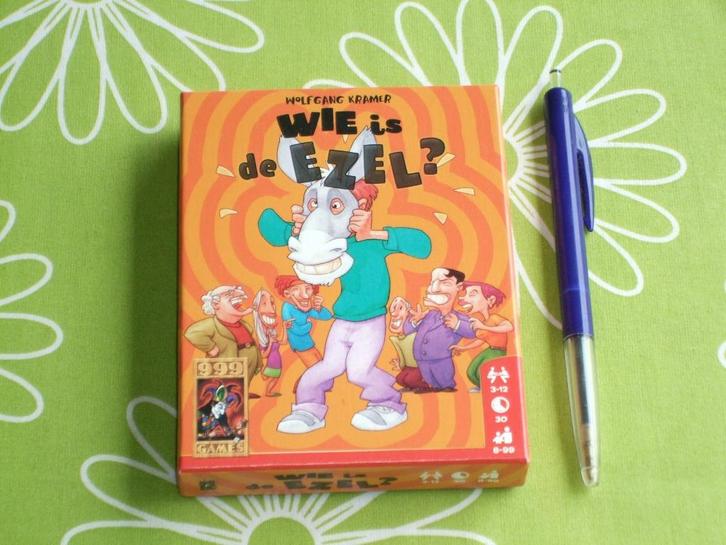 Wie is de ezel - gezellig en onderhoudend familiekaartspel, Hobby en Vrije tijd, Gezelschapsspellen | Kaartspellen, Zo goed als nieuw