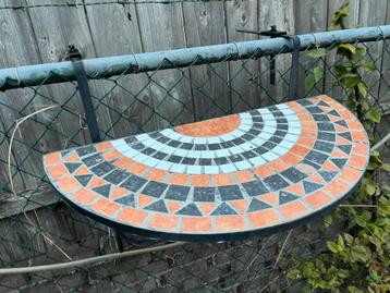 Mozaïek hangtafeltje balkonrail tafel met bevestigingbeugels beschikbaar voor biedingen