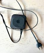 Apple tv met remote control, Ophalen of Verzenden, Zo goed als nieuw