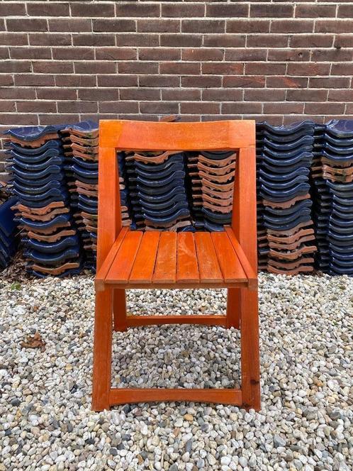 Vintage klapstoel Aldo Jacober stijl jaren 70/80, Huis en Inrichting, Stoelen, Gebruikt, Twee, Hout, Overige kleuren, Ophalen